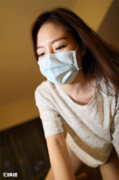 球王会官网|释然了!陈菲新歌《写一首属于你的歌》告别虚拟之恋(图4) 球王会平台官网