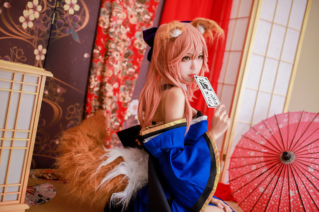 球王会官网|释然了!陈菲新歌《写一首属于你的歌》告别虚拟之恋(图3) 球王会平台官网